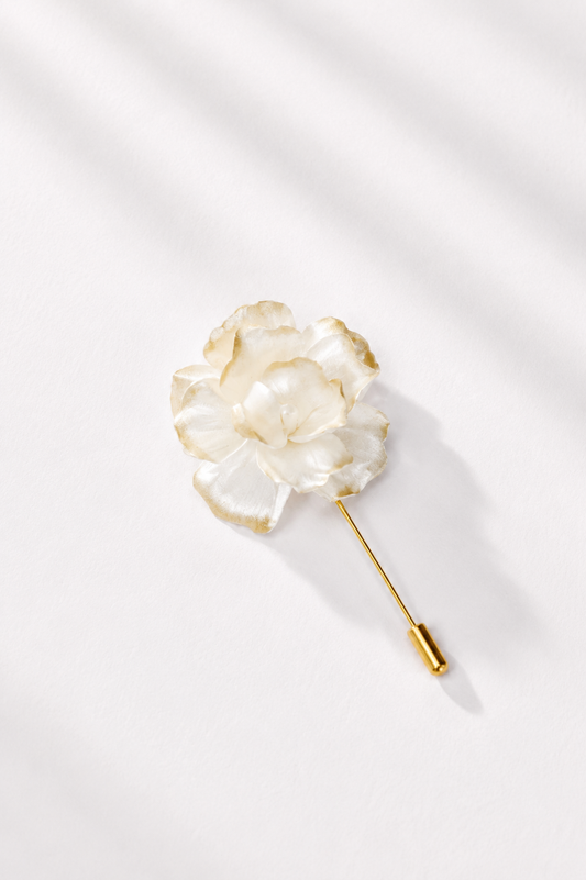 Ivory and Champagne Gardenia Stick Pin