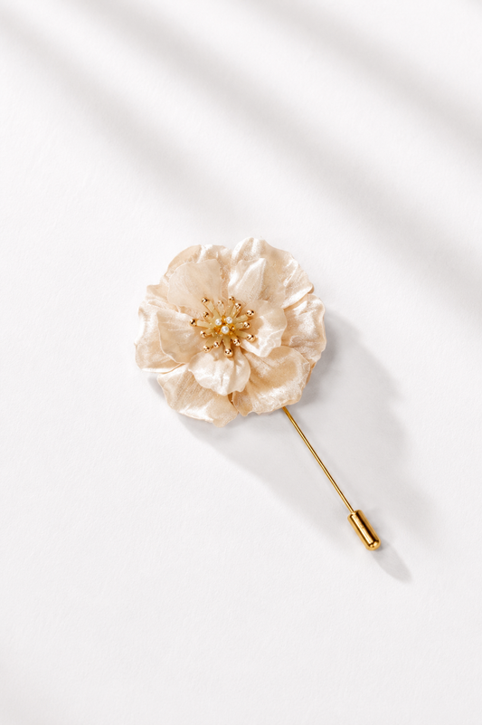 Champagne Blossom Stick Pin
